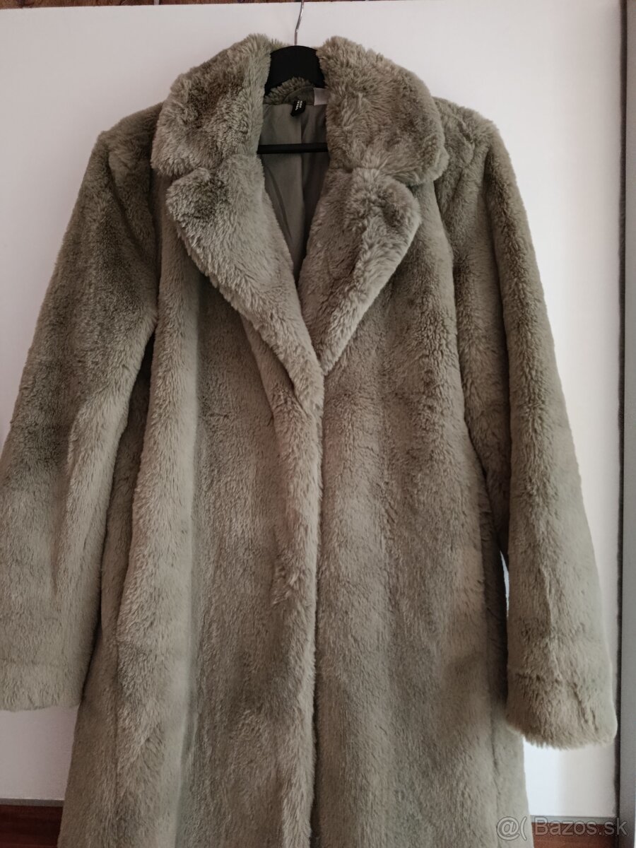 H&M kožuch