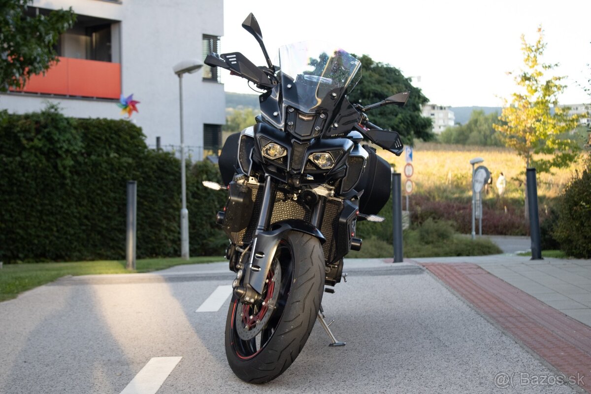 Yamaha MT-10 118 kW, manuál, 2017, benzín