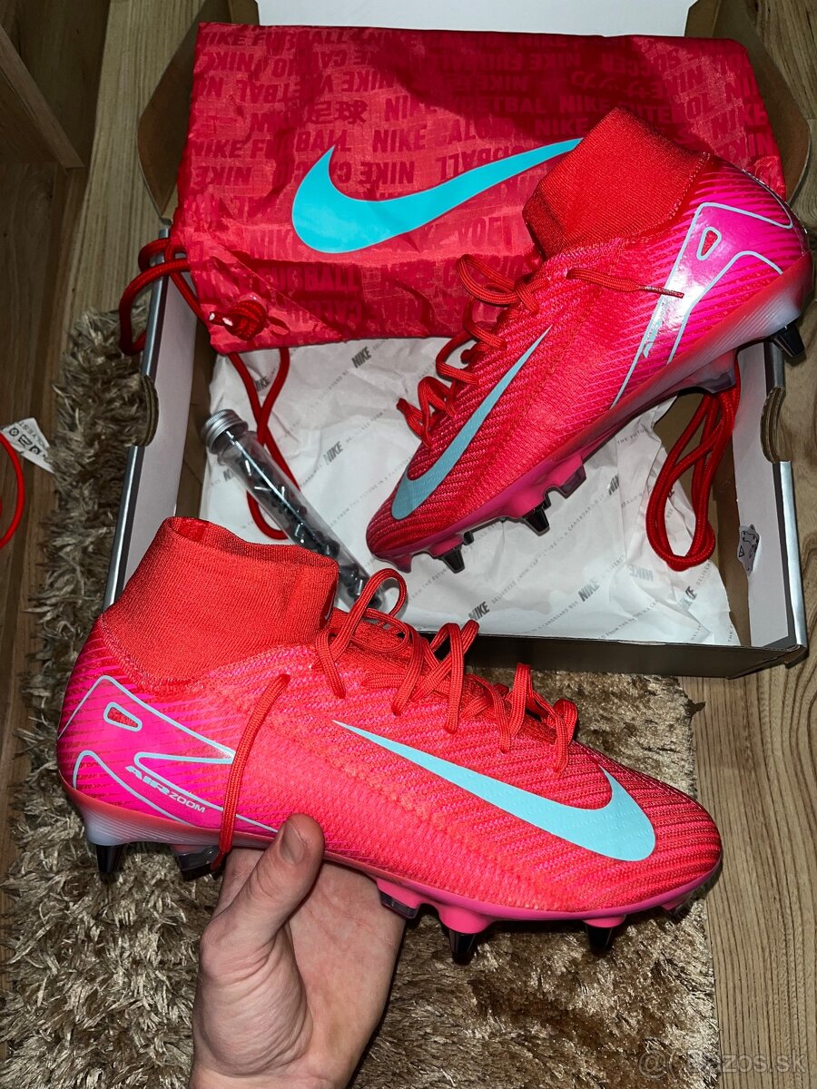 Kopačky Nike Mercurial Superfly Elite SG