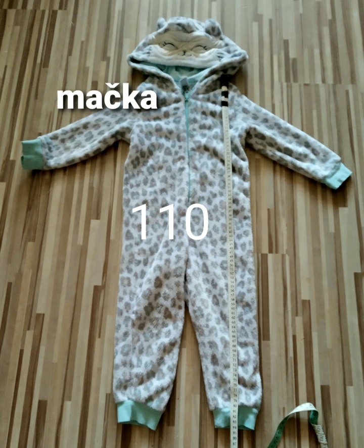 Karnevalovy kostym mačička abo domaci ubor 110
