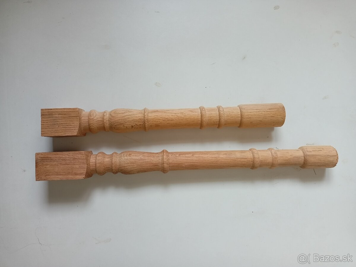 Dubové sústružené stlpiky