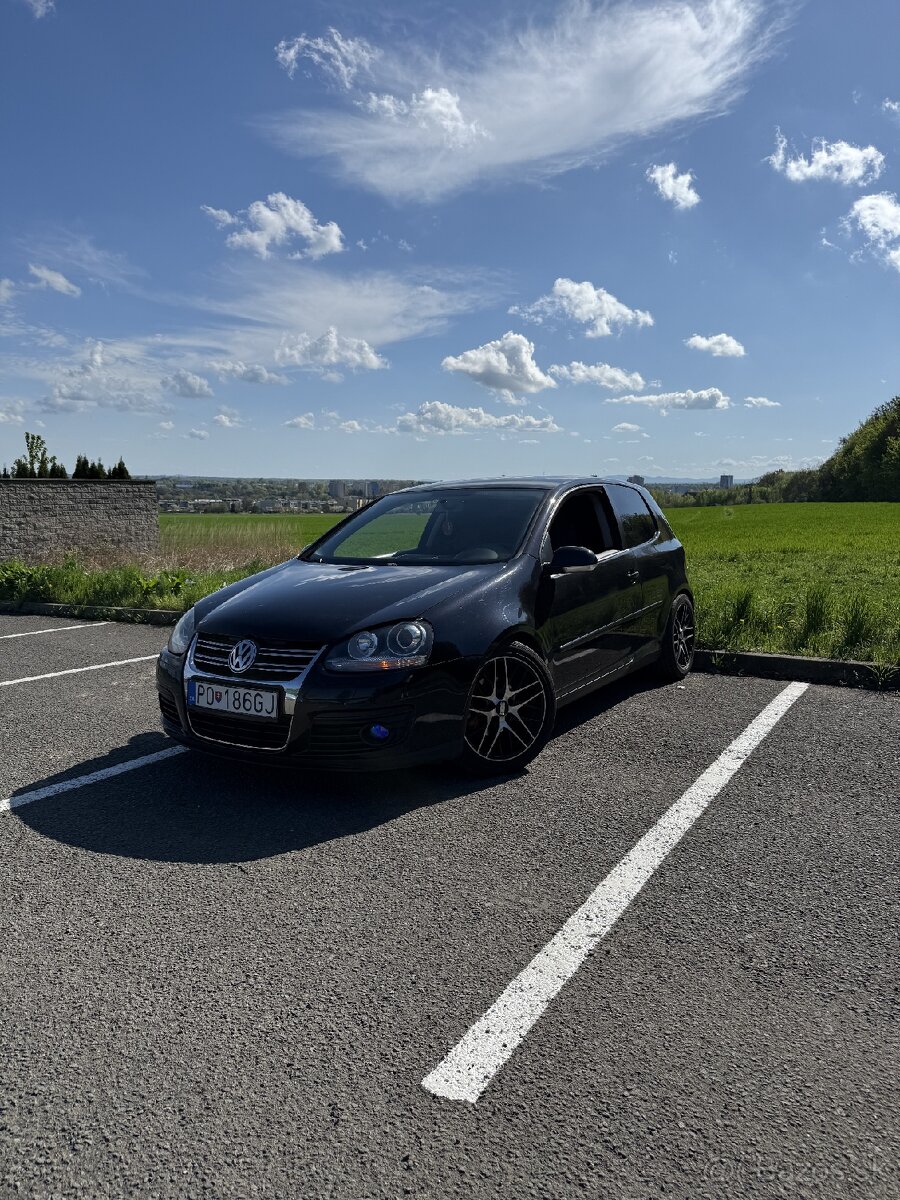 Volkswagen Golf 1.9 TDI - BEZ DPF