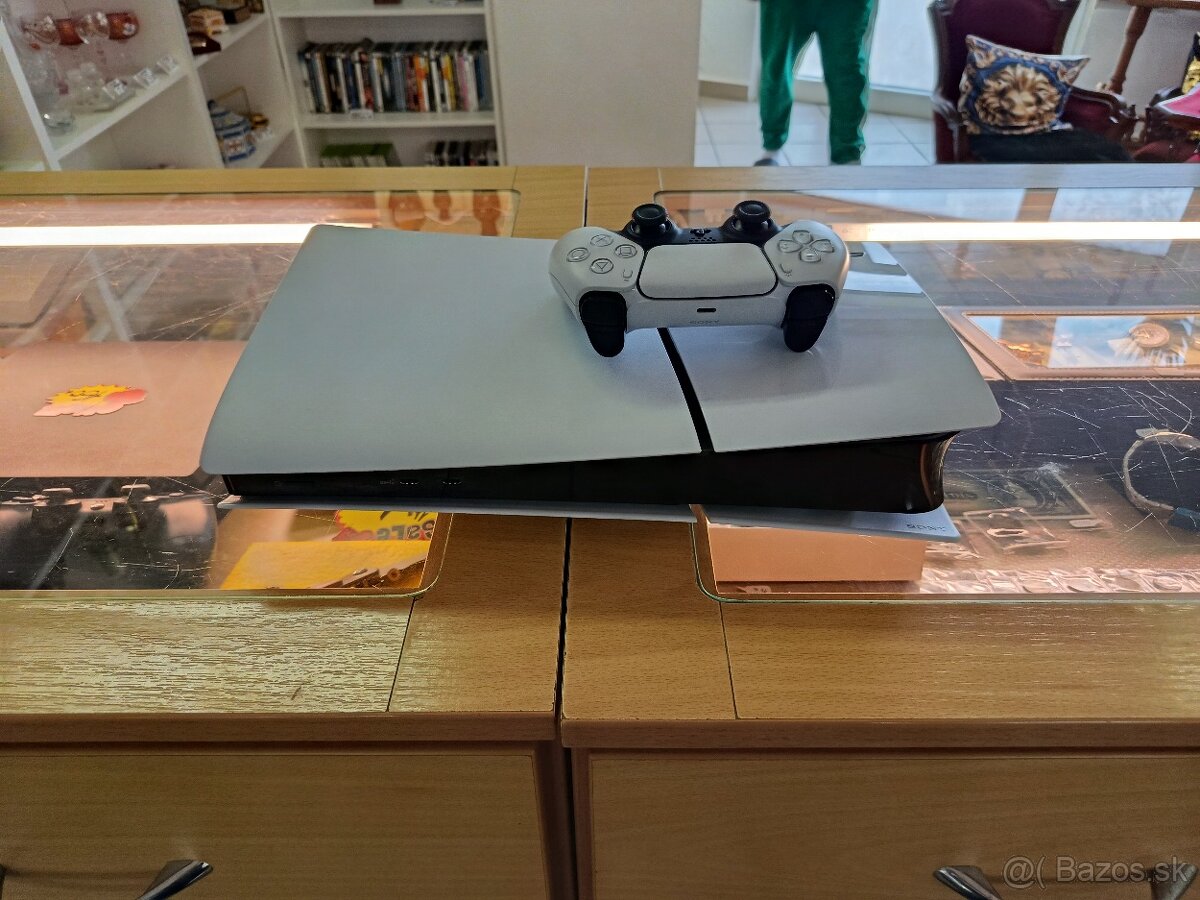 Playstation 5 Slim