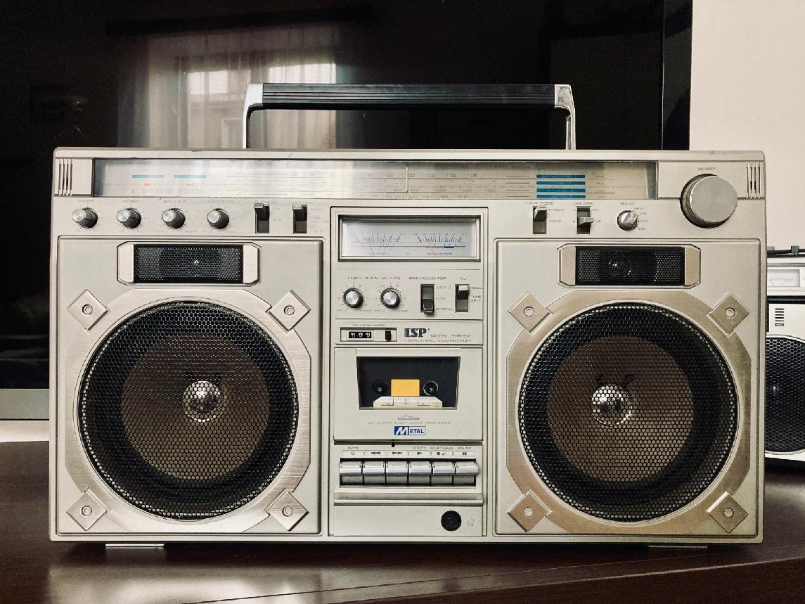ISP - velký boombox