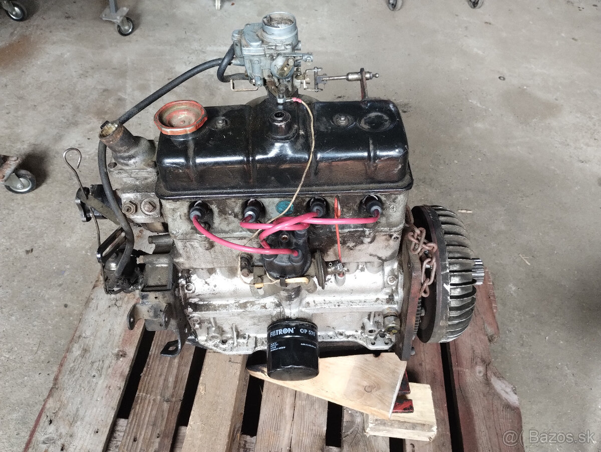 Škoda 1203/1202-plne funkčný kompletný motor