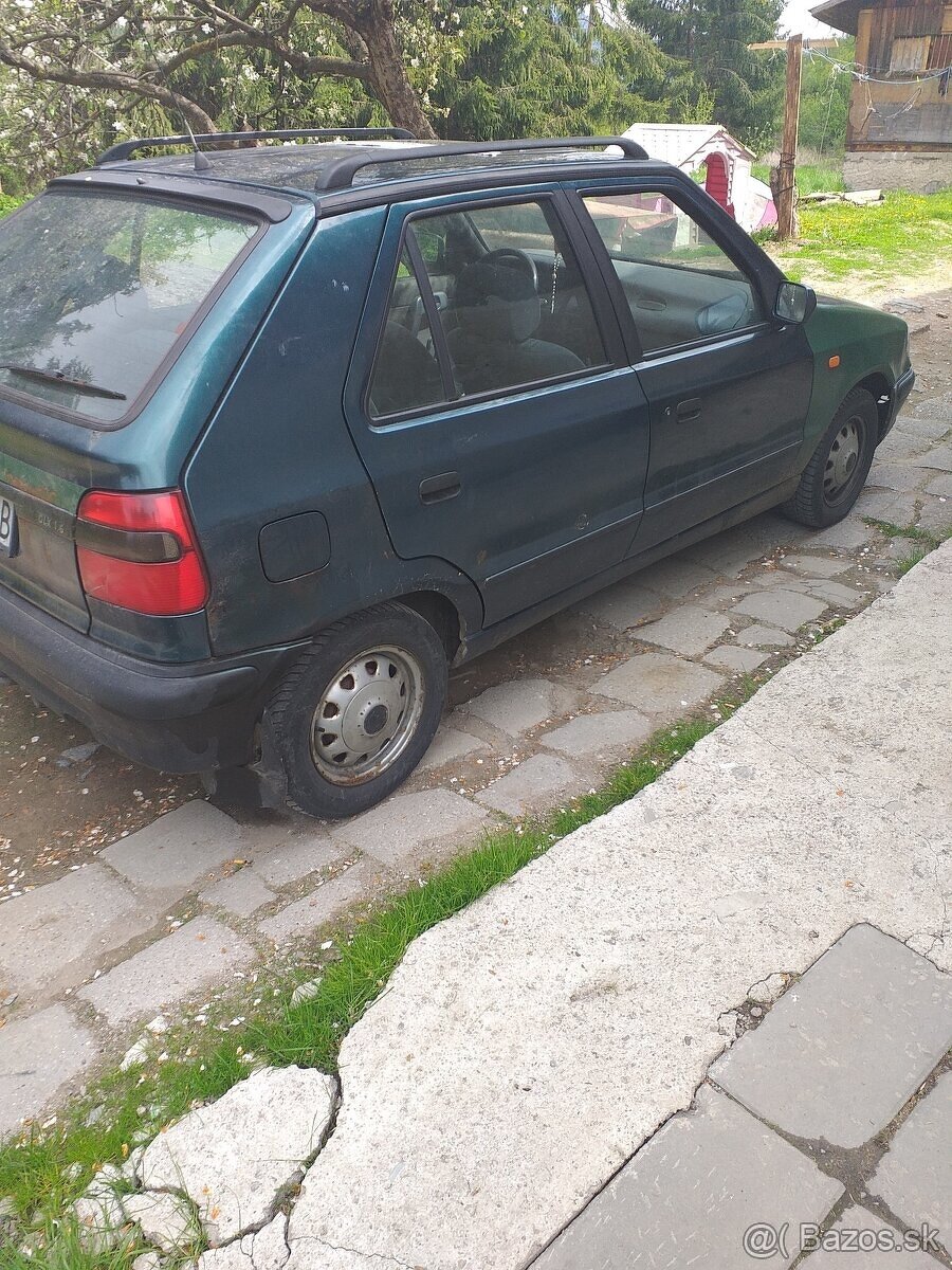 Predam škoda felicia 1,6 benzin