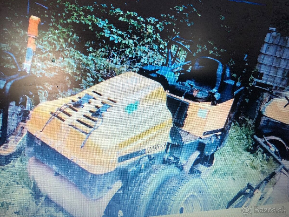 Silniční vibracny válec Wacker RD11A