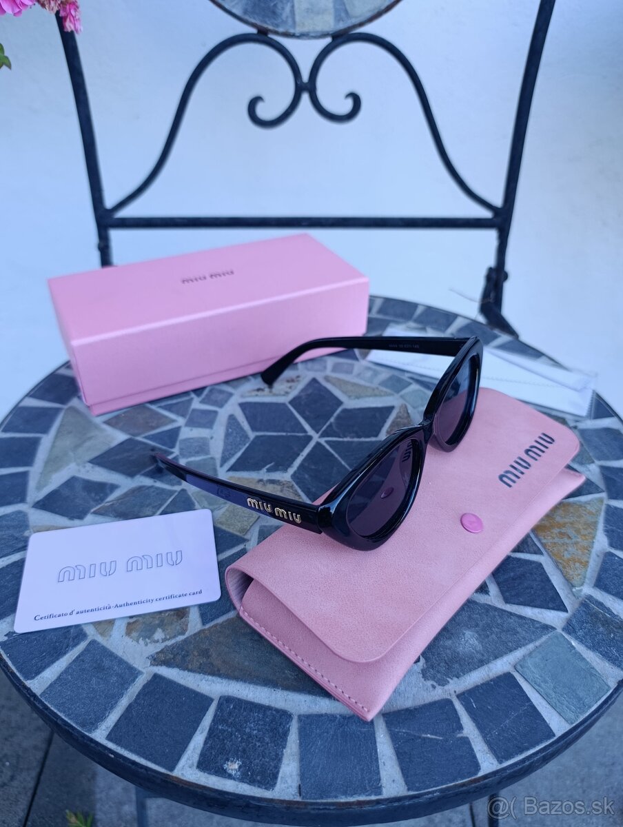 Miumiu slnečné okuliare cat eye