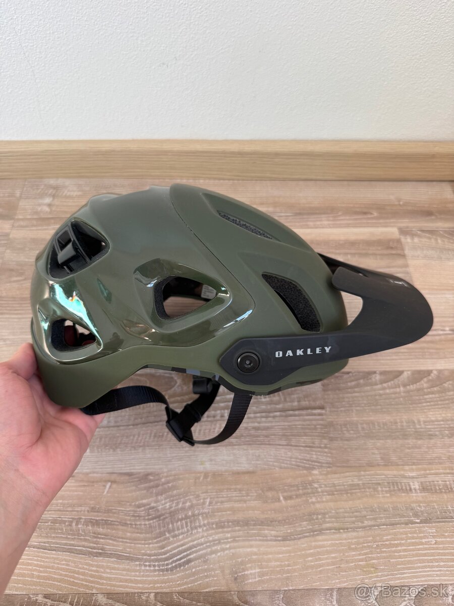 Oakley drt5