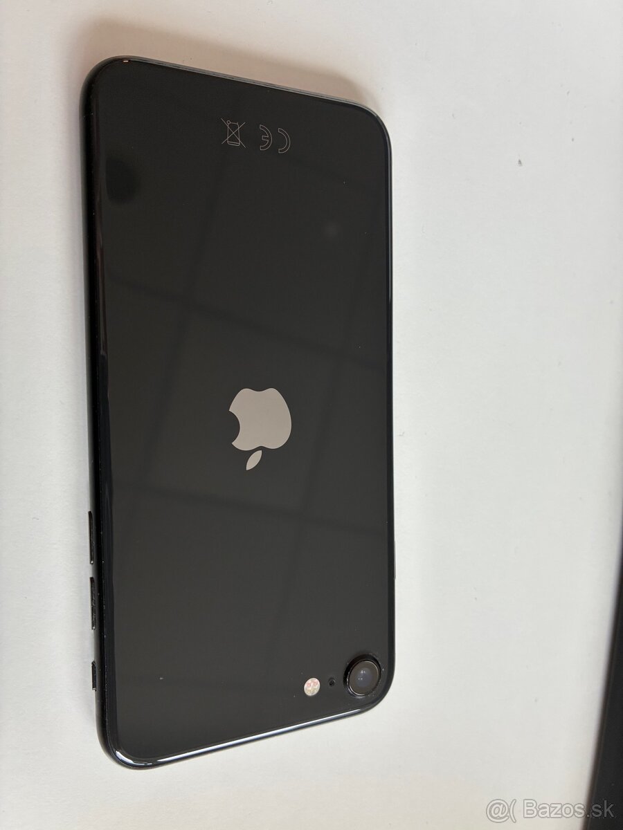 Apple iPhone SE 2020 64GB