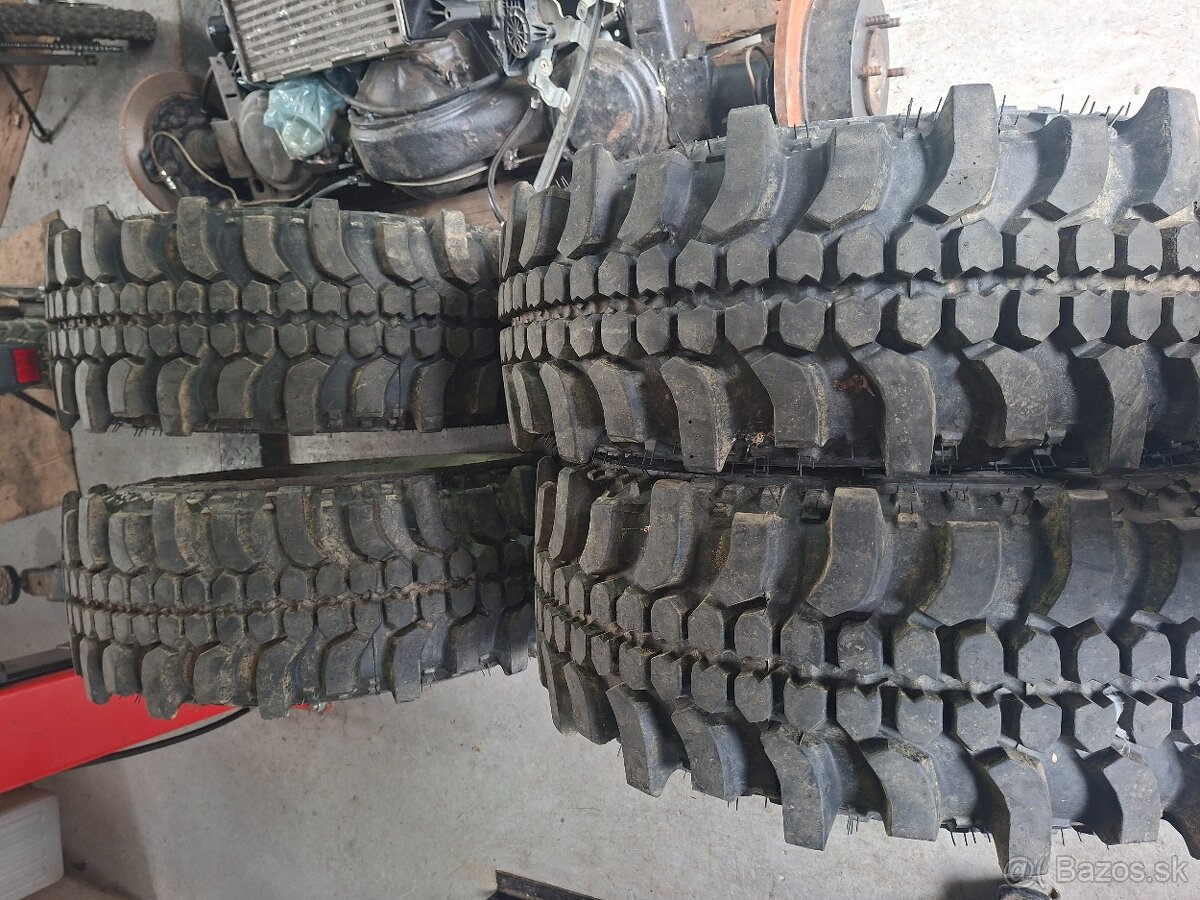 Offroad pneu T3 305 70 r16 (33x12,5)