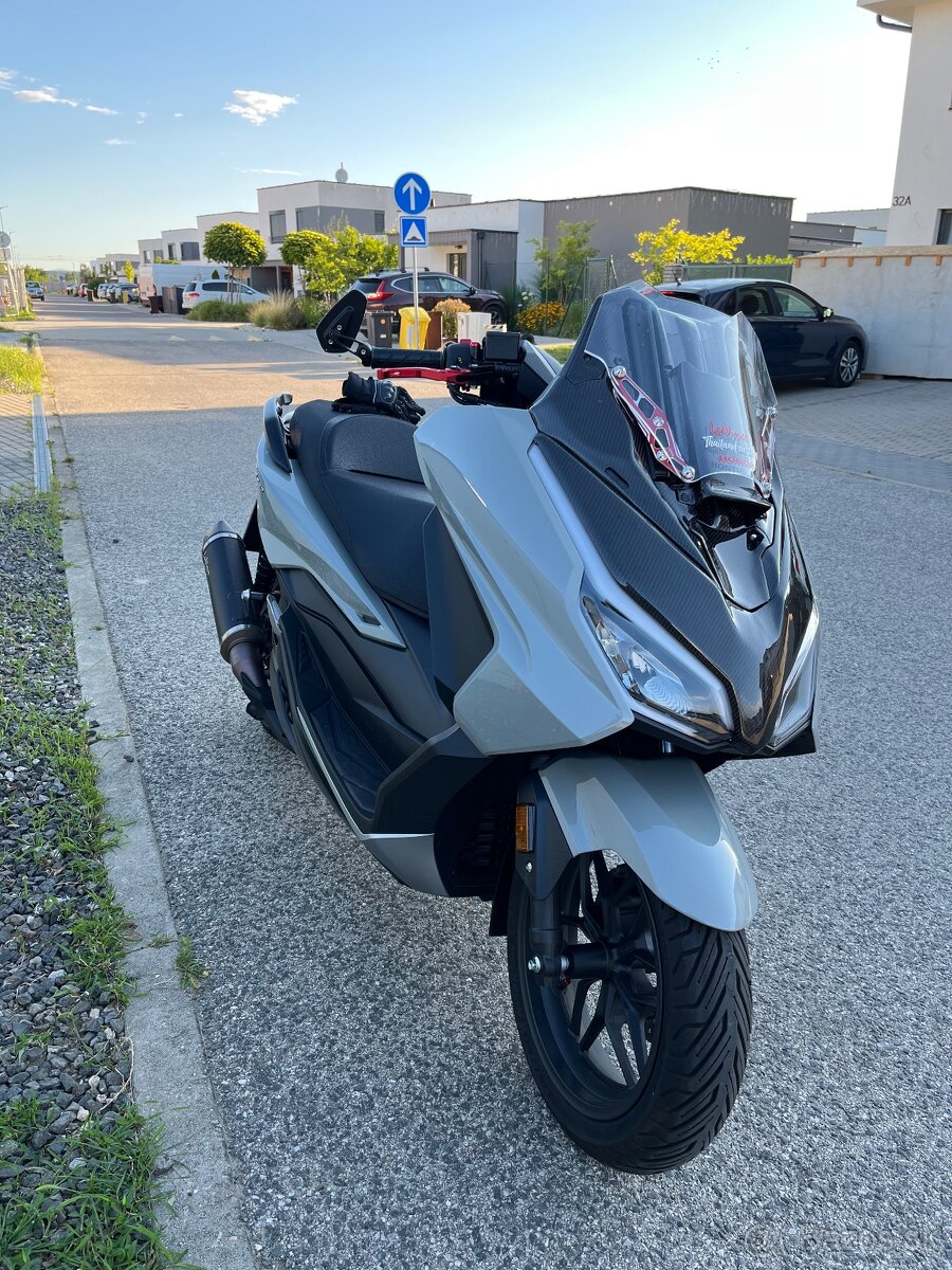 Honda FORZA 350