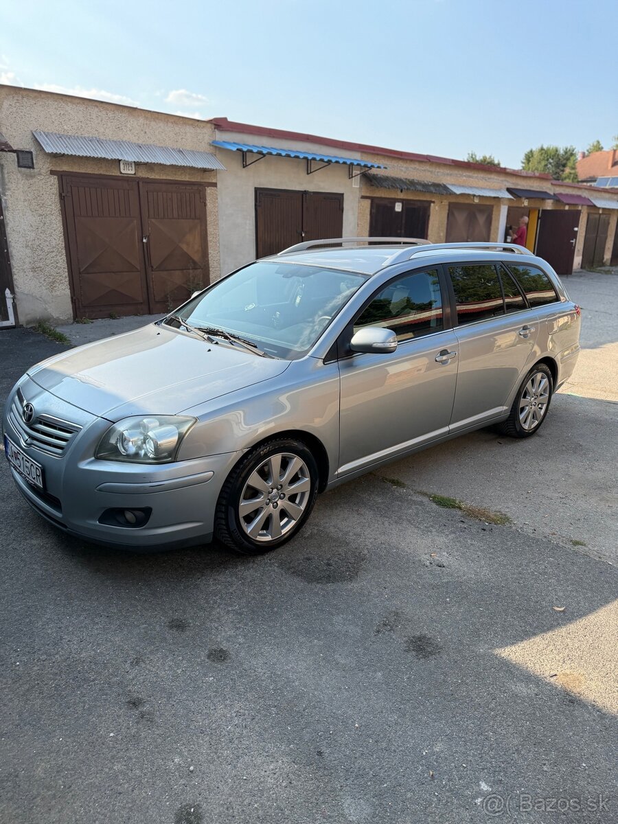 Toyota Avensis T25 2.0 d4d 93kw