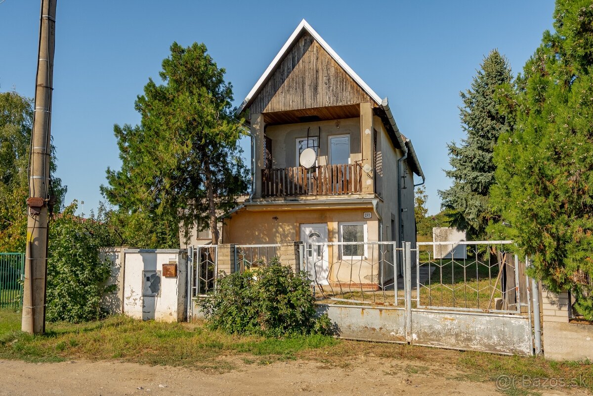 NOVÁ CENA - Viničný dom pri Leviciach -30 000€