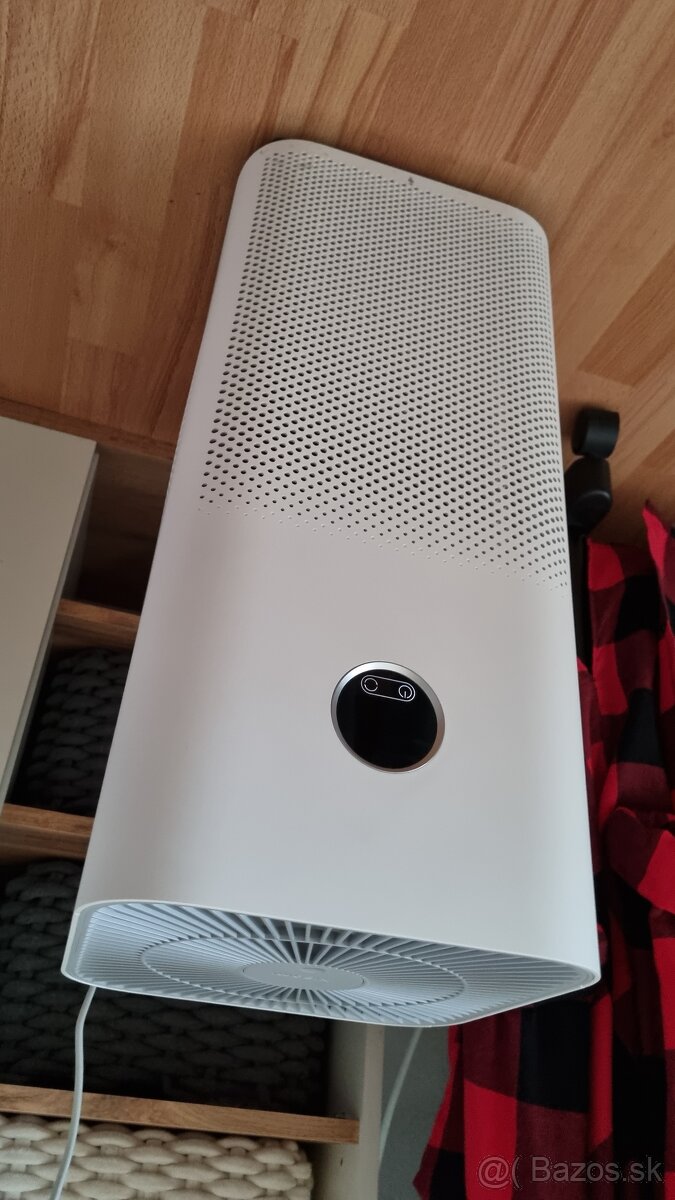 Čistička vzduchu Xiaomi Smart Air Purifier 4 Pro