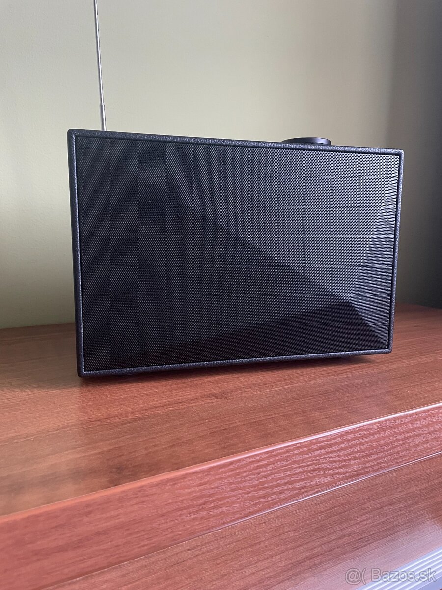 Reproduktor Astell&Kern ACRO BE100 – verzia aj s FM rádiom