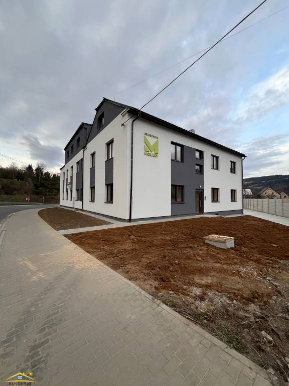 REZERVOVANE Predaj : 2 izbového bytu v obci Staškov ( 253-B)