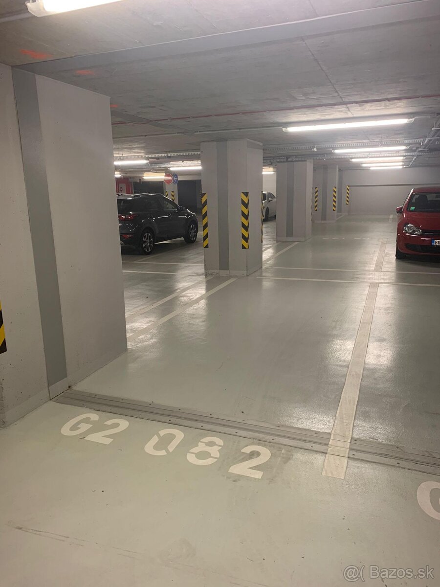 Predám garážové státie