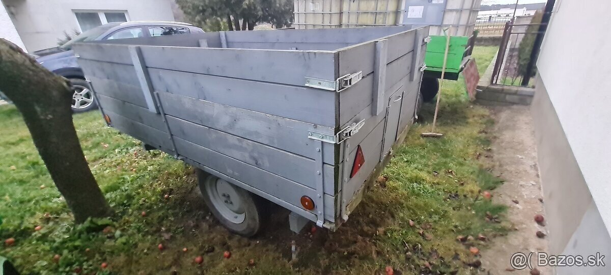 Predam vlecku Vinkovic 3 stranny sklapac-znizena cena