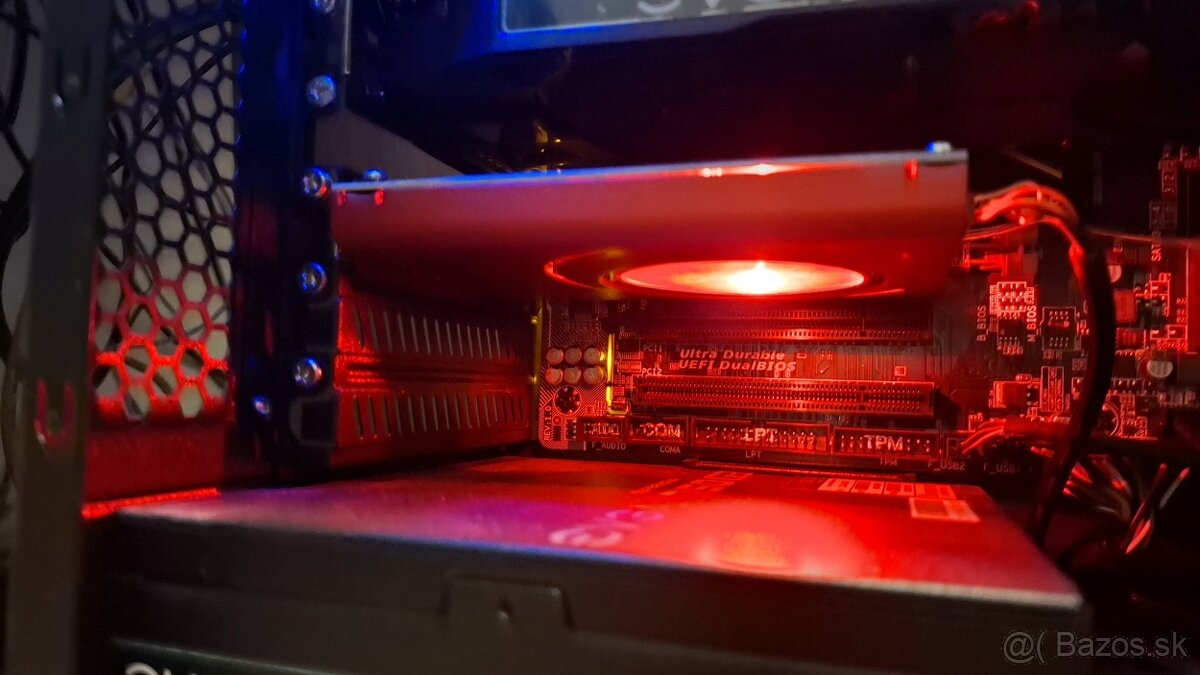 Creative Sound Blaster Z (PCIe) + mikrofón