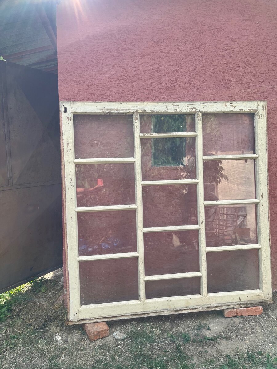 Okno na Verandu, do chaty