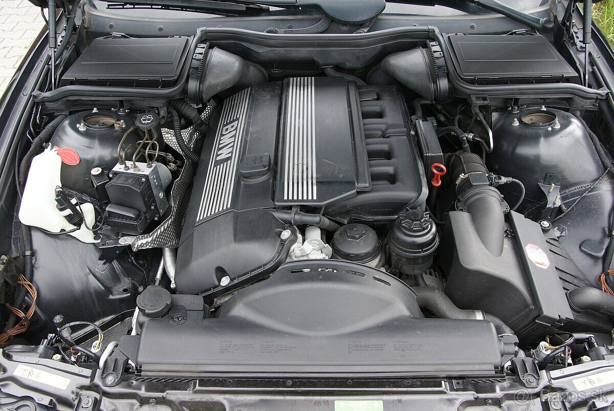 Motor BMW M54B22 125kw