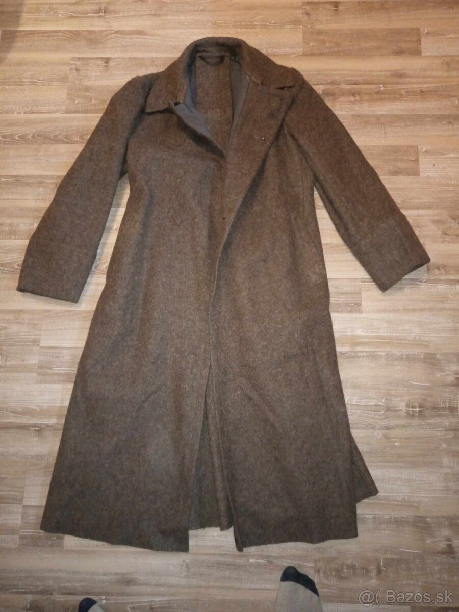 Predám WWII sovietský/ ruský kabát shinel
