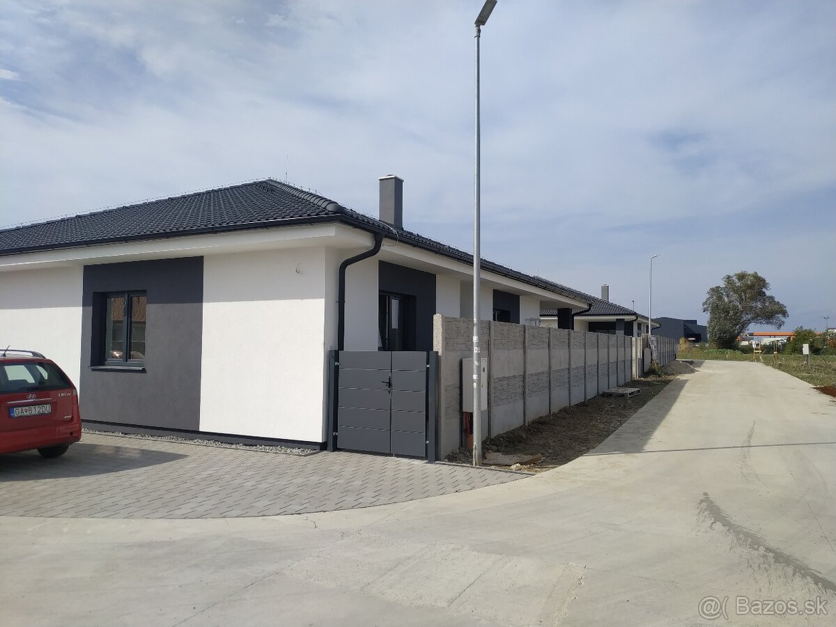 Prenajmem 4izbovy dom Galanta