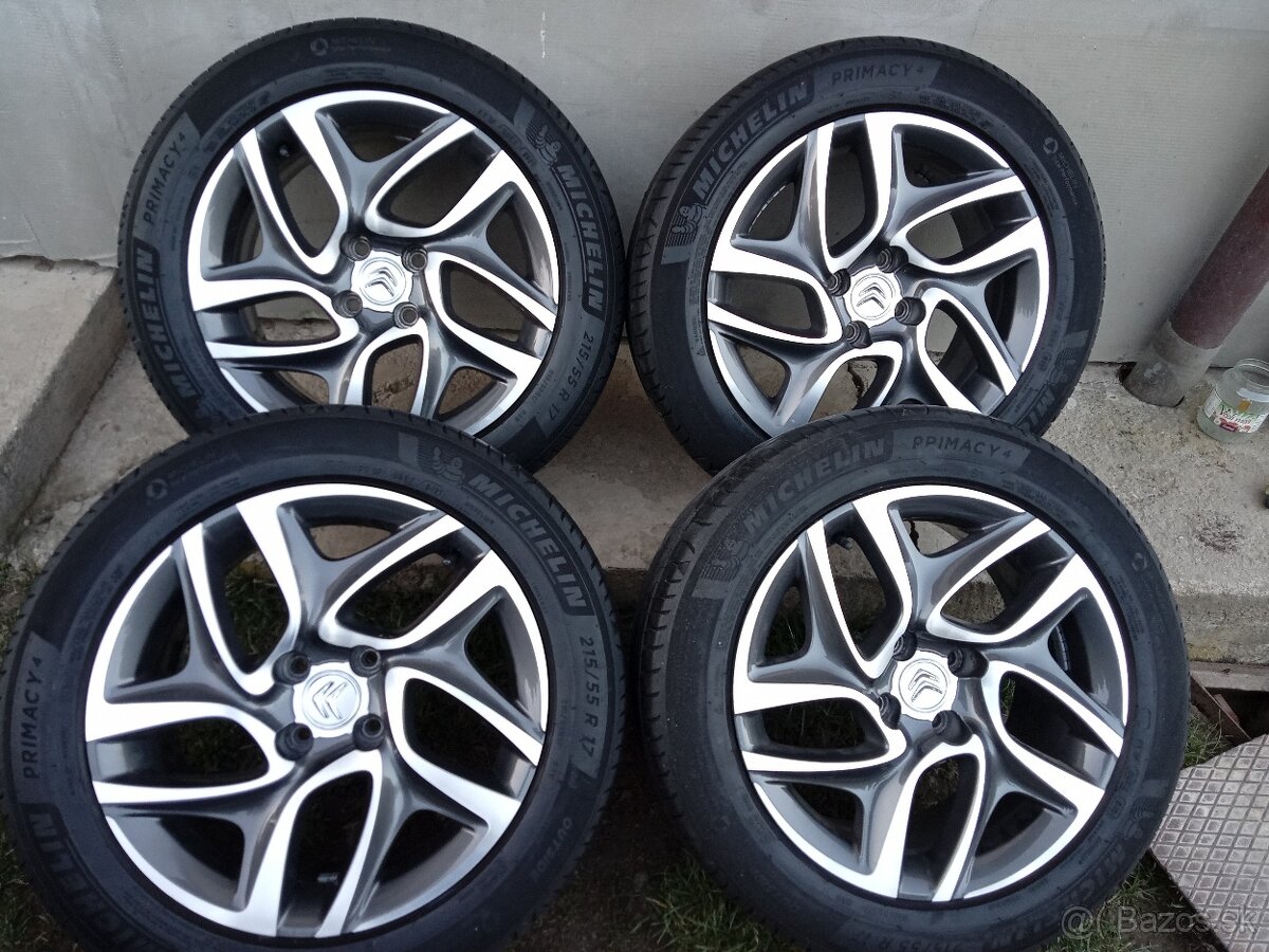 Citroen 17"4x108..215/55 R17 .. snímače originál hliníkové