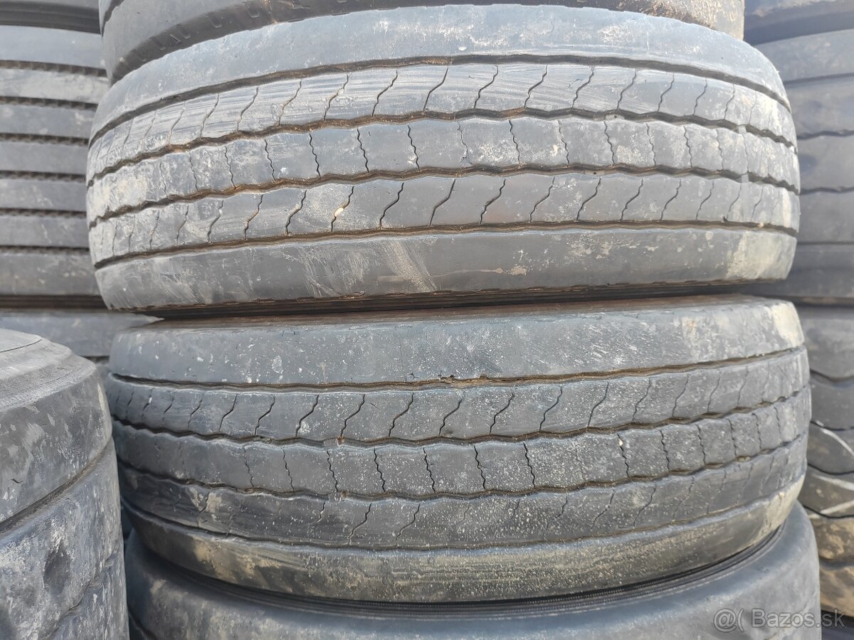 215/75 R17,5 HANKOOK AH35