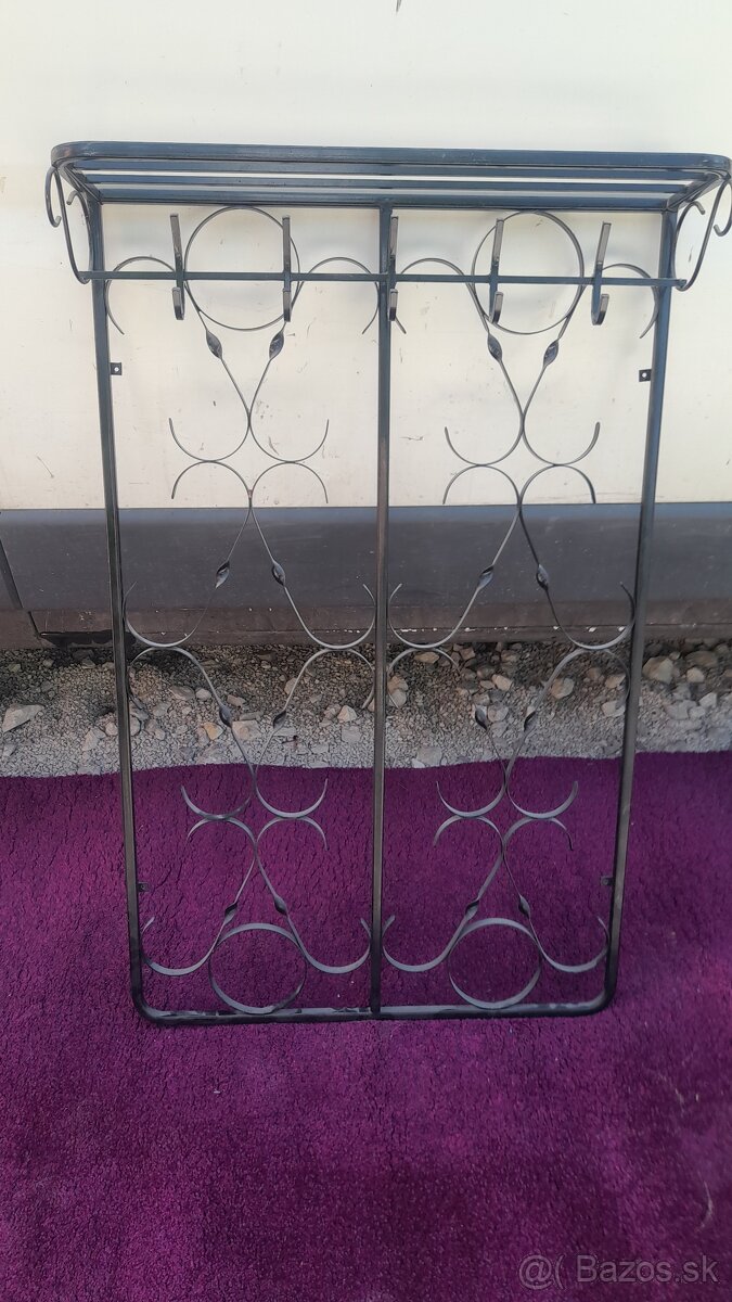 Kovaný vešiak-50eur