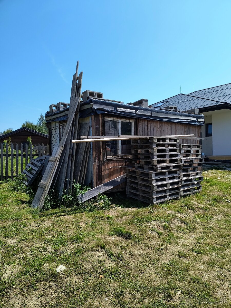 Darujem stavebnu budu