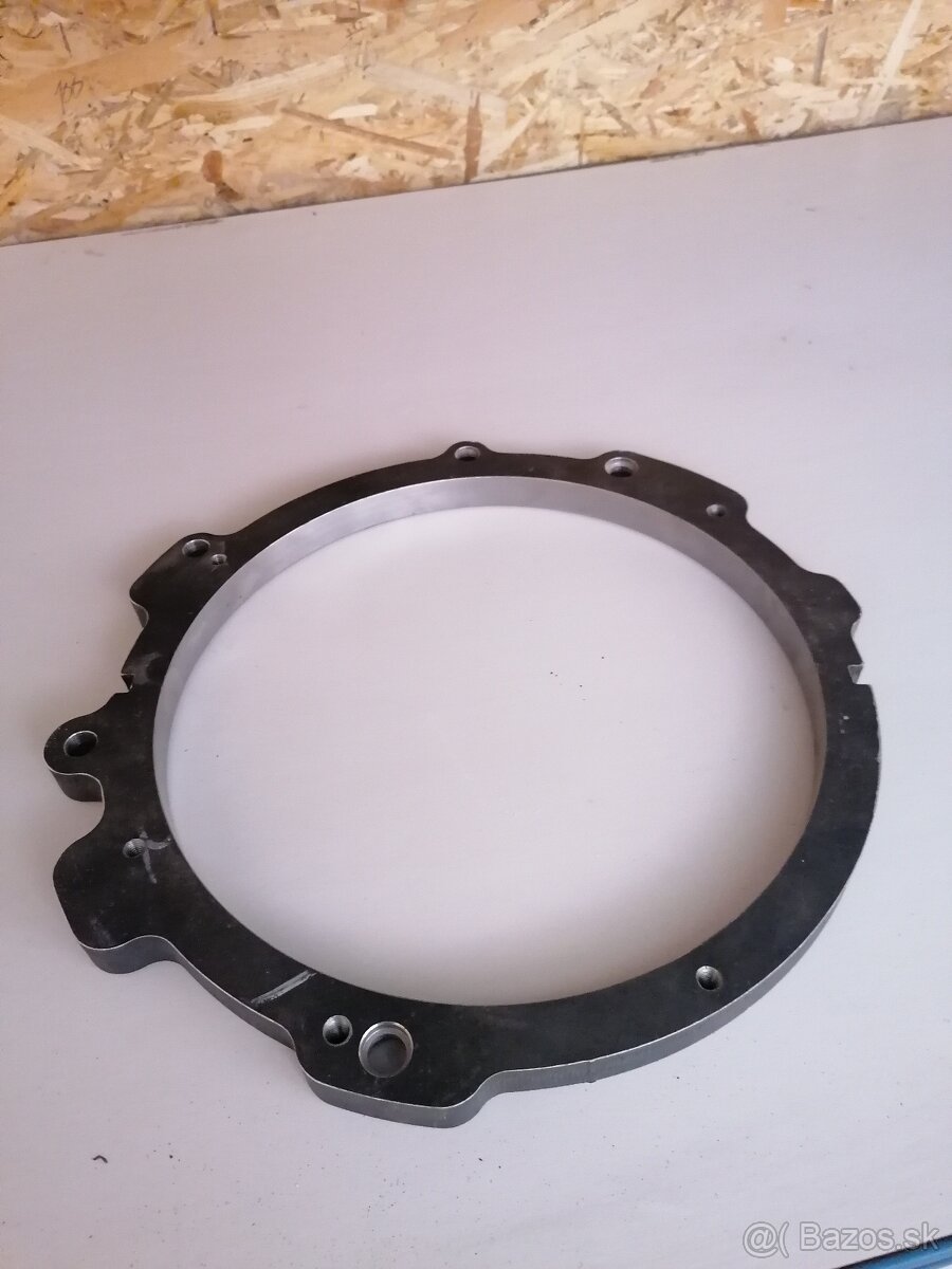 Príruba na Motor 1.4 16v