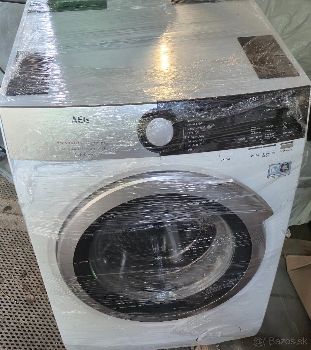 Predám pračku na náhradné diely. AEG L7FBE69SCA