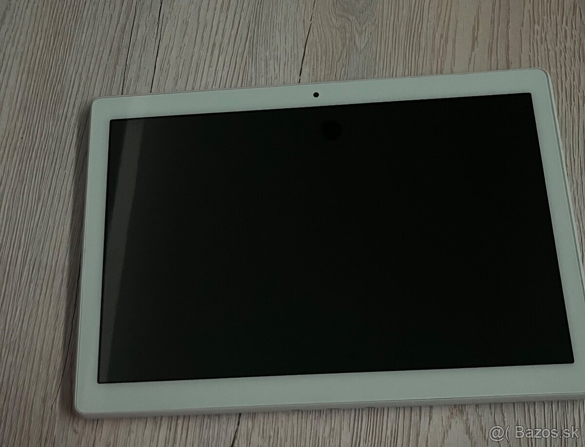 Lenovo tab M10