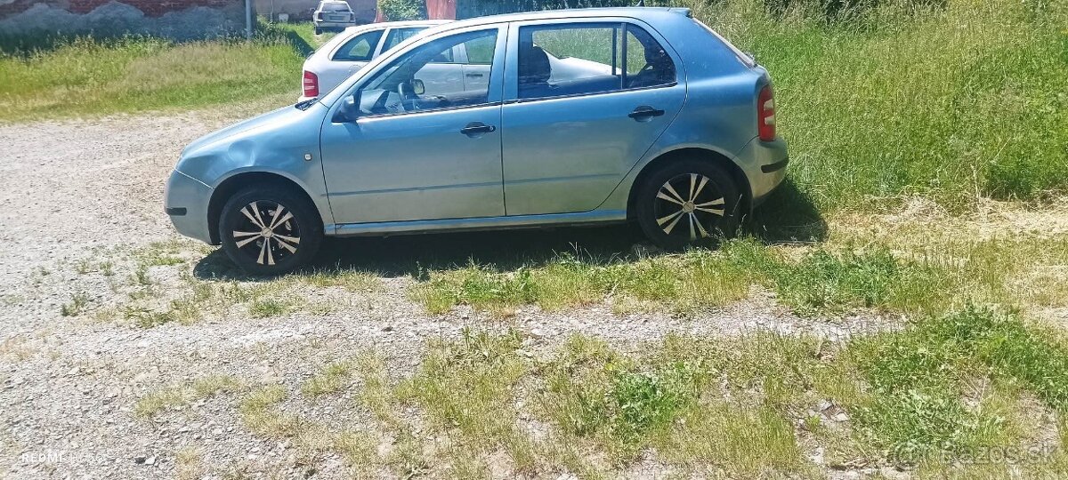 Na predaj elektróny R14