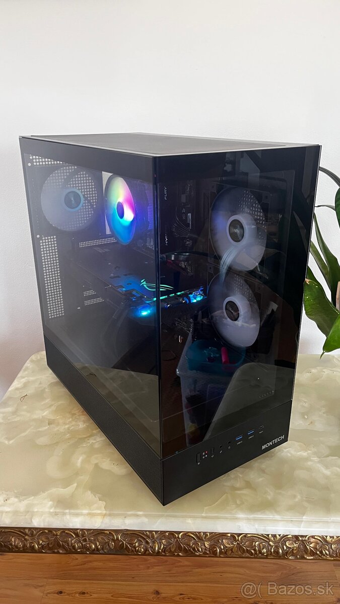Budget PC na prácu ale aj hry