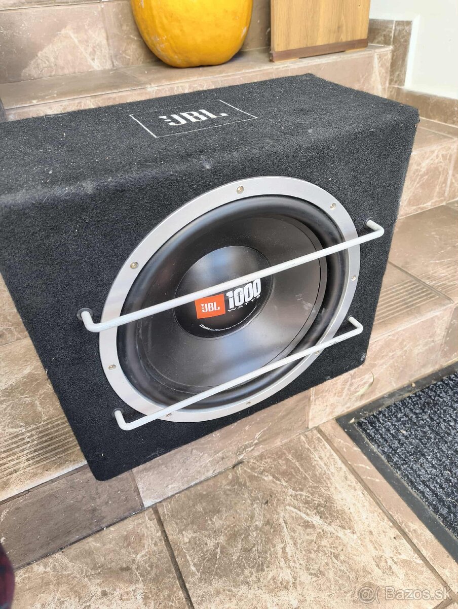 JBL 2x 1000/800W Subwoofer + zosilňovač