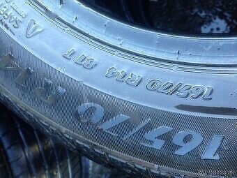 Predám zimné peum r14 165/70 5/5mm