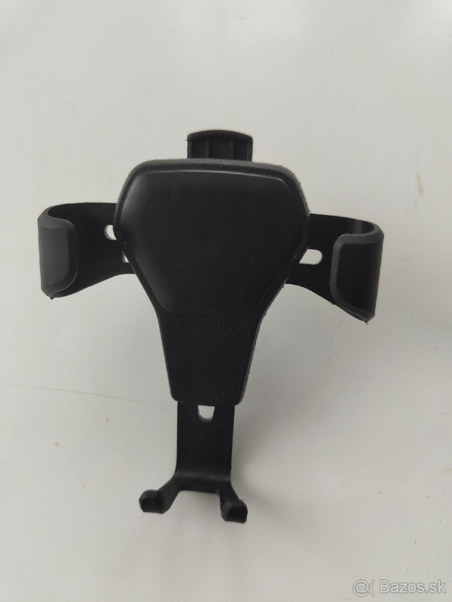 Držiak na mobil do auta