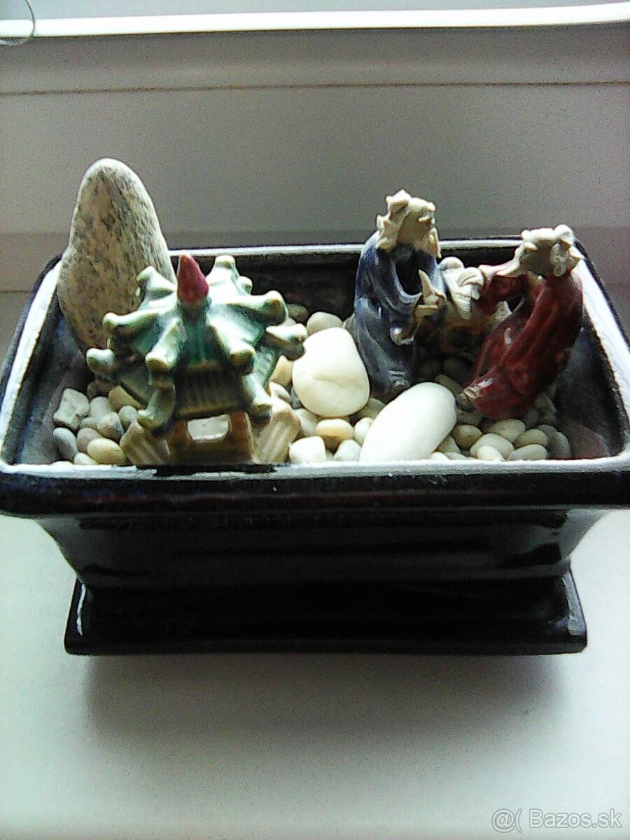 čínania v bonsai miske, zvonkohra