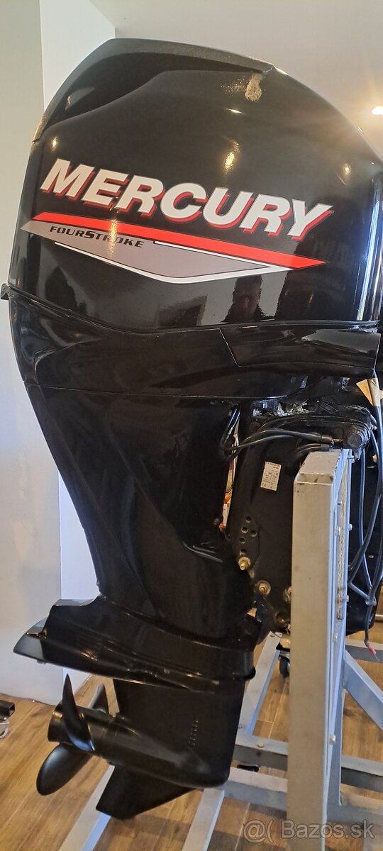 Lodný motor Mercury 40/60hp, EFI