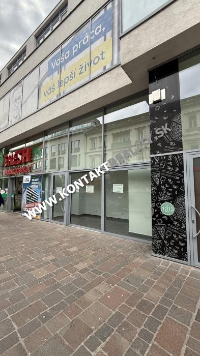 Obchodno kancelársky priestor 13,2 m2 prízemie, Centrum mest