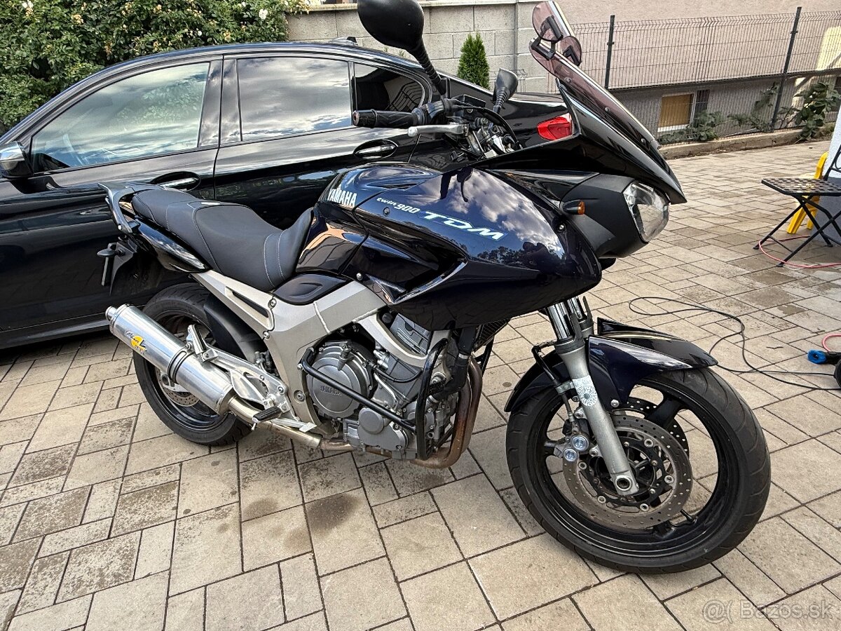 Yamaha TDM twin 900
