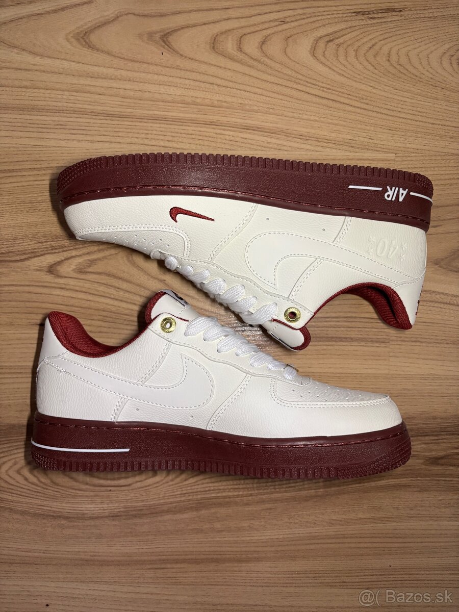 Nike Air Force 1