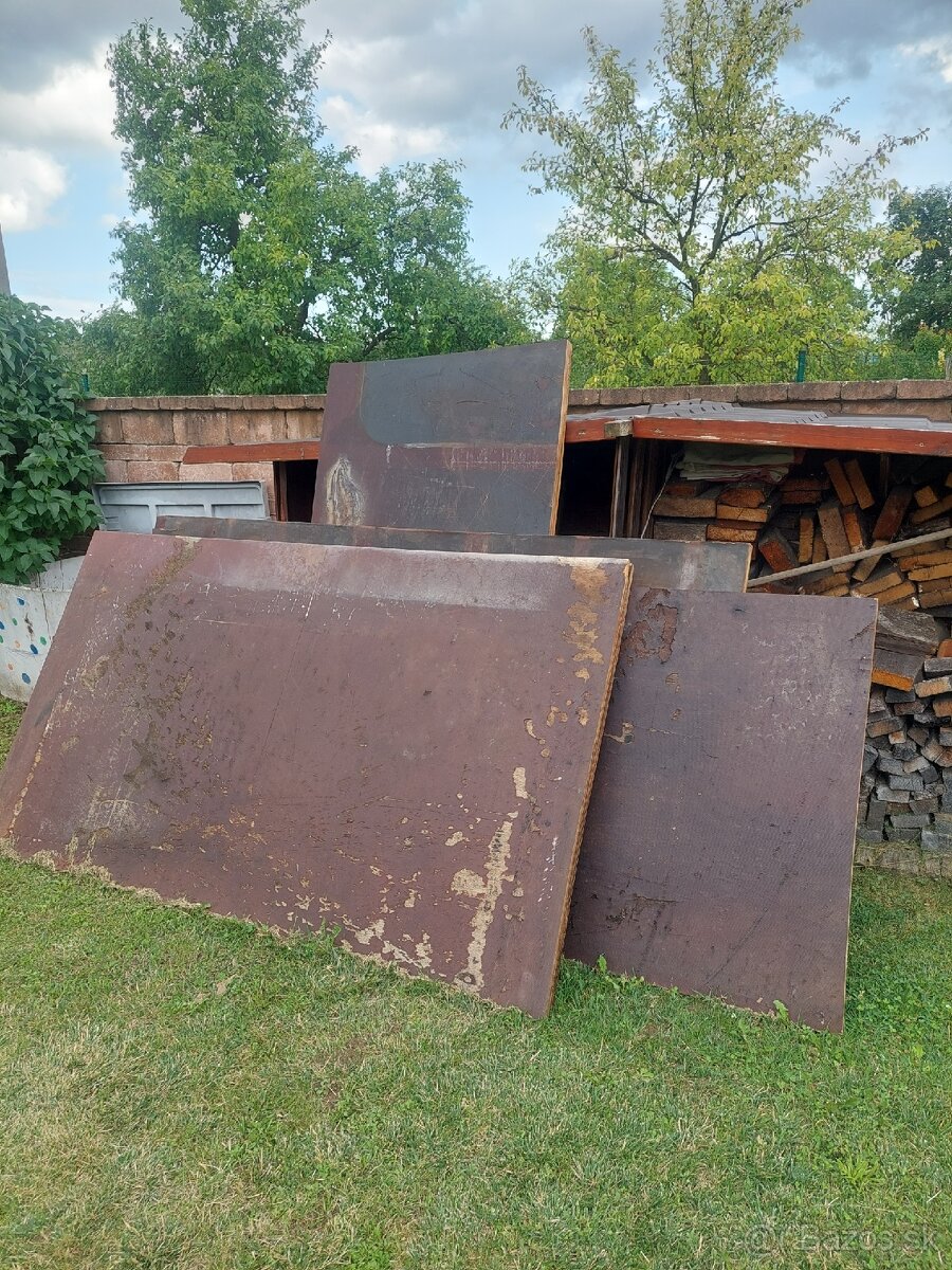 Preglejkove dosky
