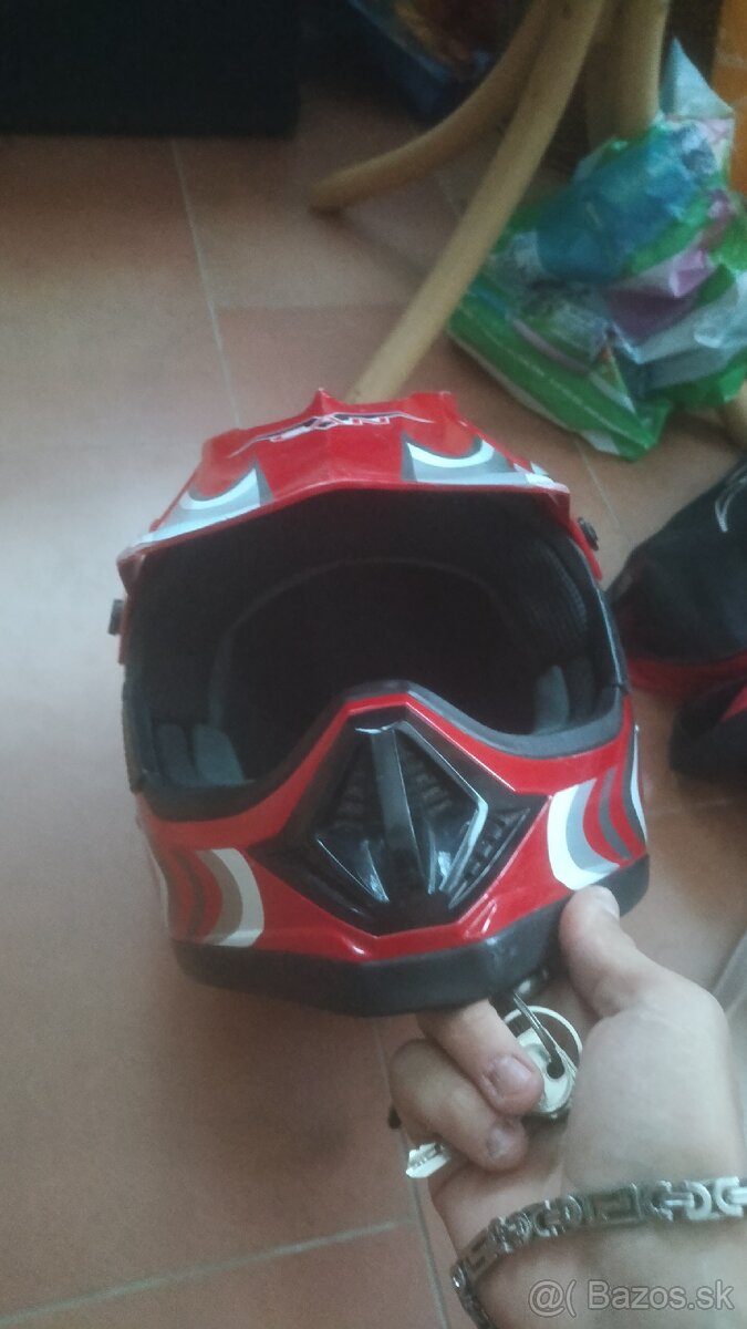 Prilba na Motocross