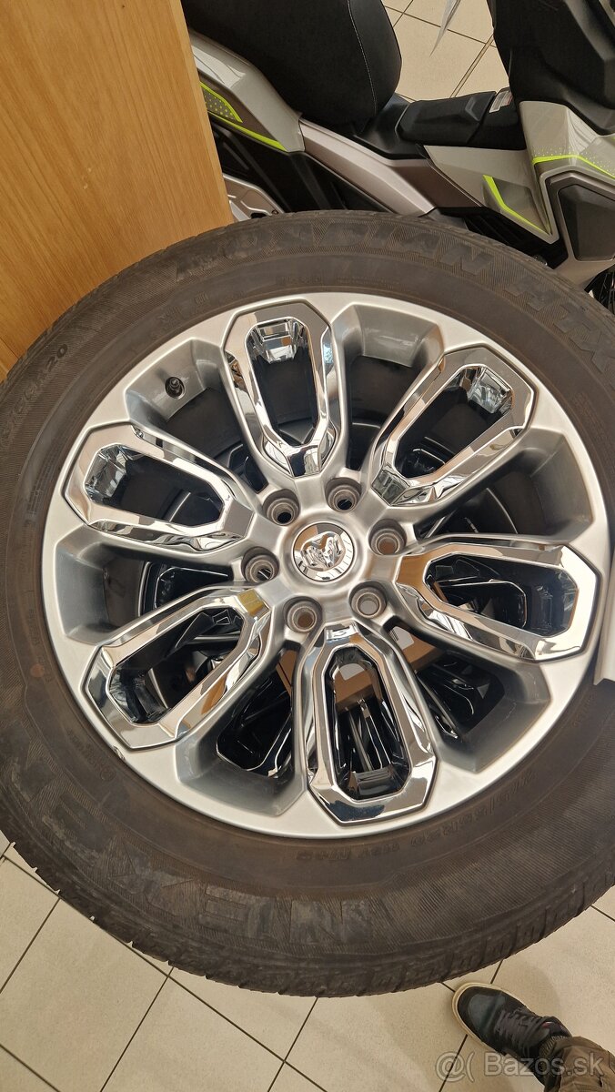 Dodge ram ,Durango 6x 139,7 R20"