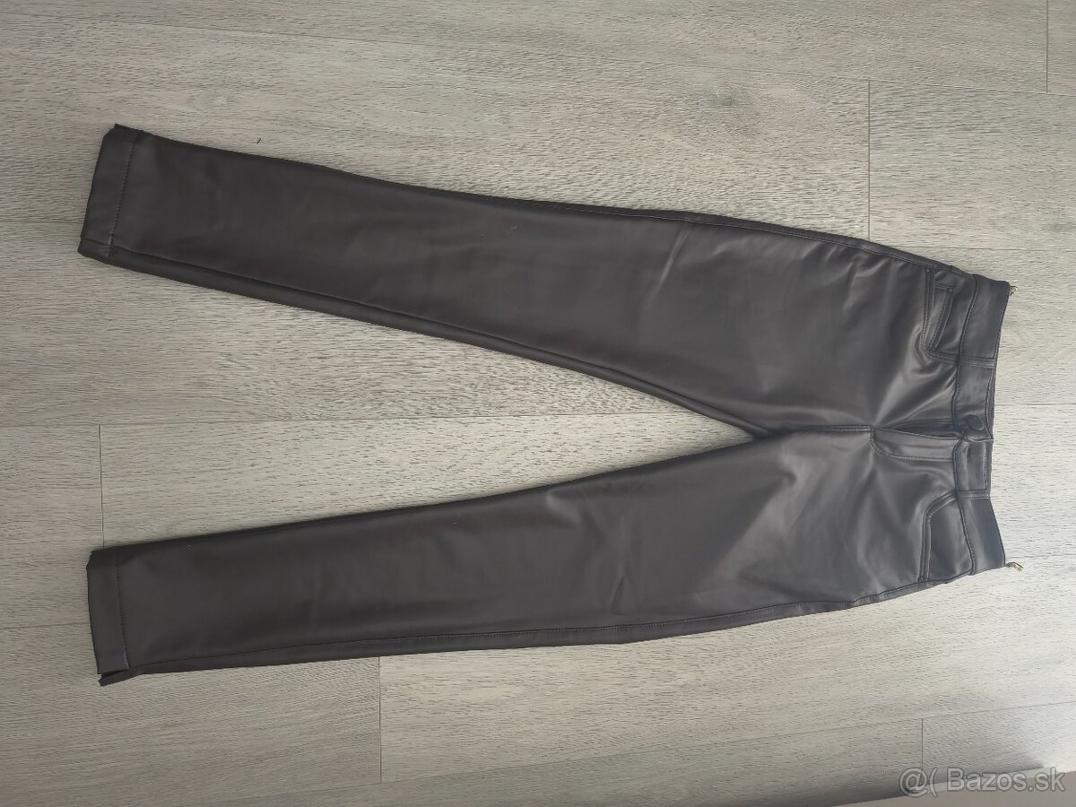 Dámske koženkové zateplené nohavice