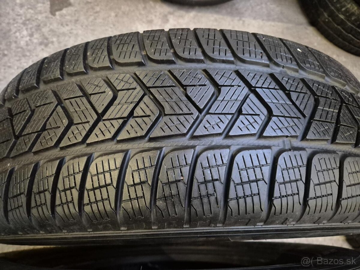 215/65 r17 zimné 4 ks PIRELLI dezén 7 - 5,2 mm